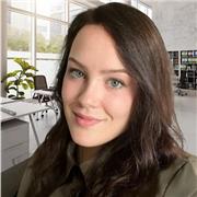 Offro servizio di aiuto compiti a domicilio per bambini delle elementari e medie.